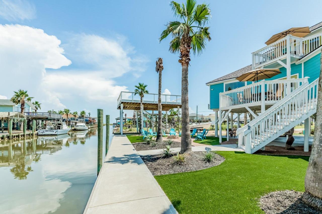 The Quirky Whale Villa Surfside Beach Exterior photo