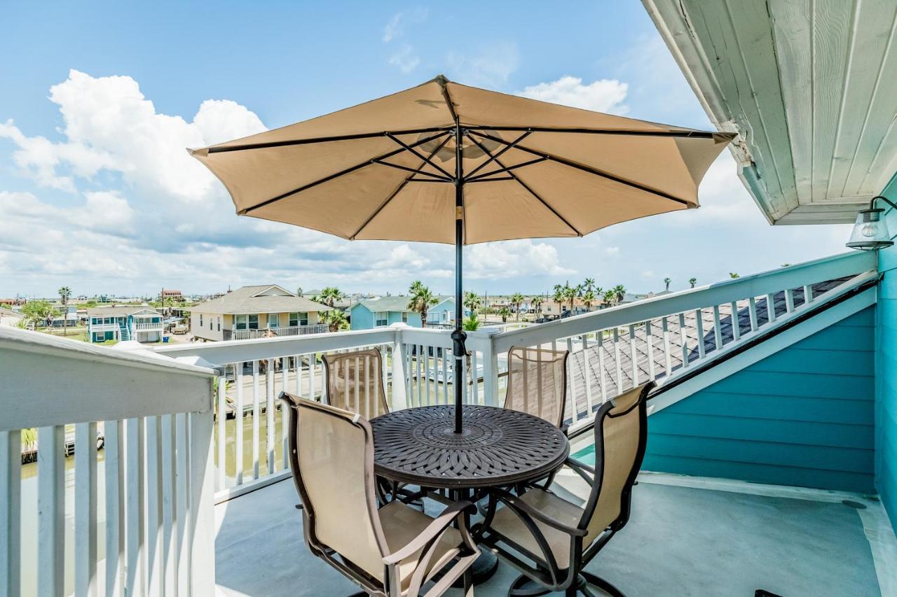 The Quirky Whale Villa Surfside Beach Exterior photo